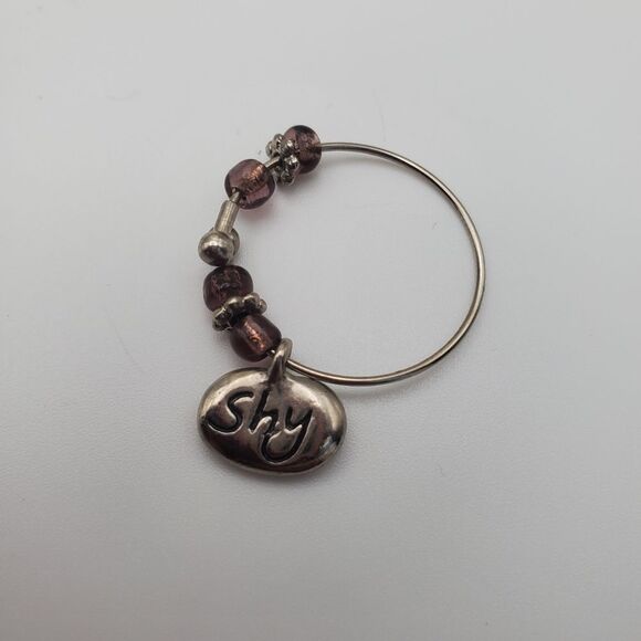 Shy charm pendant‎ - Picture 1 of 1